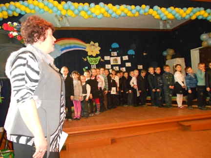 Пташок викликаю із теплого краю Пташок викликаю із теплого краю