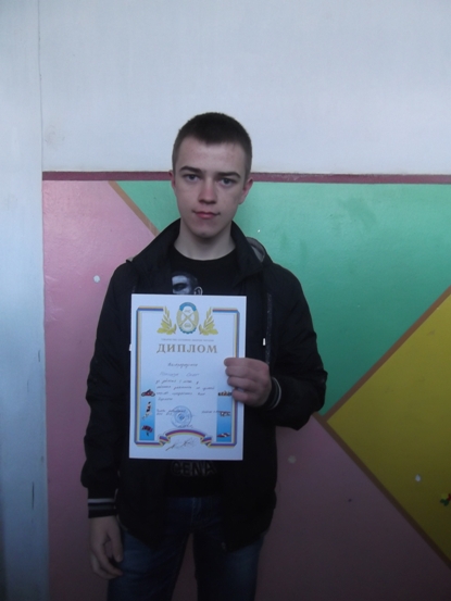 Змагалися майбутні захисники Вітчизни Змагалися майбутні захисники Вітчизни