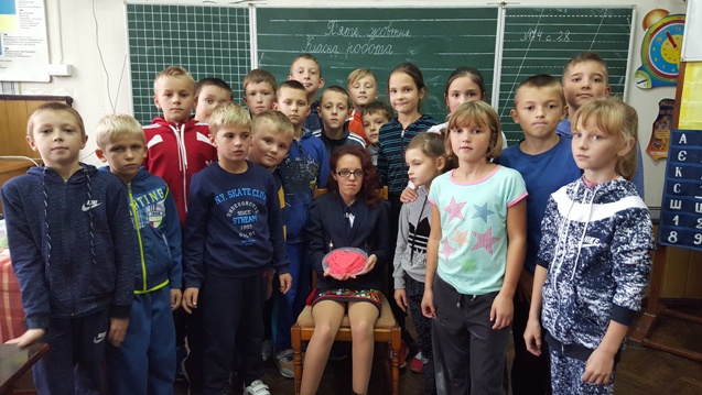 Постаті, що долають життєві труднощі Постаті, що долають життєві труднощі