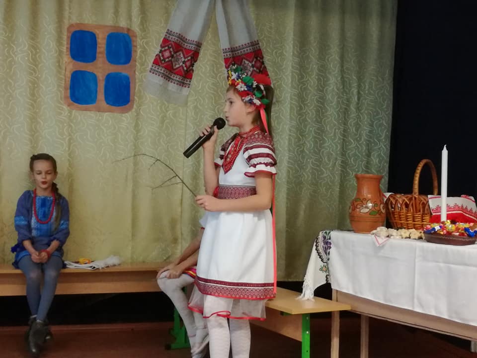 Вечорниці у 4-Б класі Вечорниці у 4-Б класі