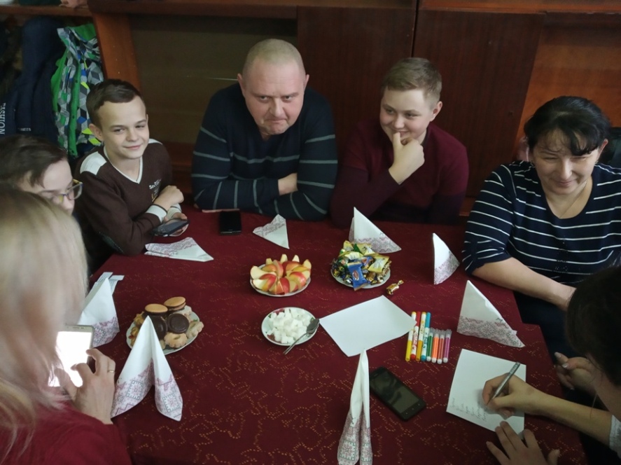 Незвичайне запрошення Незвичайне запрошення