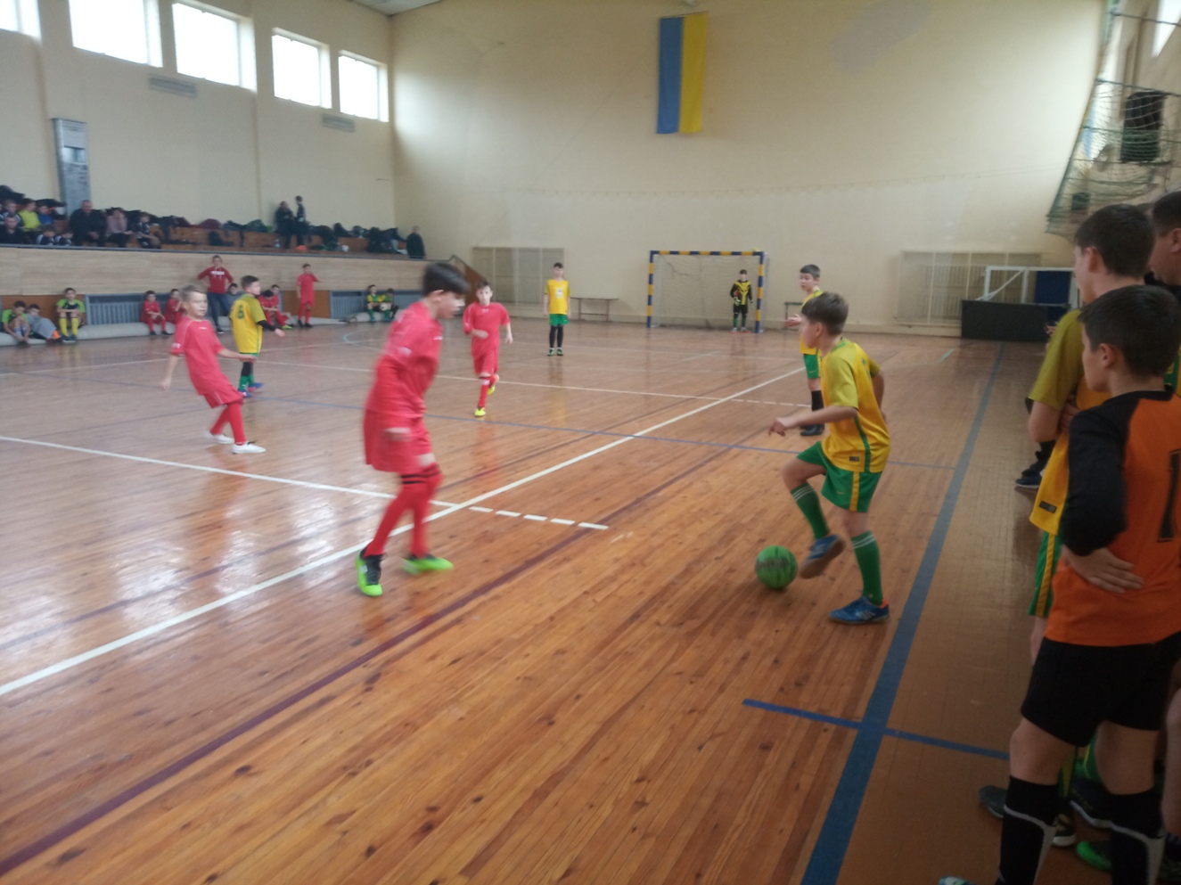 Фінал «Кубку 19 округу» з футзалу - драматична розв’язка для нашої команди… Фінал «Кубку 19 округу» з футзалу - драматична розв’язка для нашої команди…