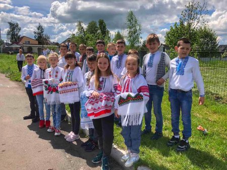 День вишиванки у Любомльському ЗЗСО I-III ст.№ 2 День вишиванки у Любомльському ЗЗСО I-III ст.№ 2