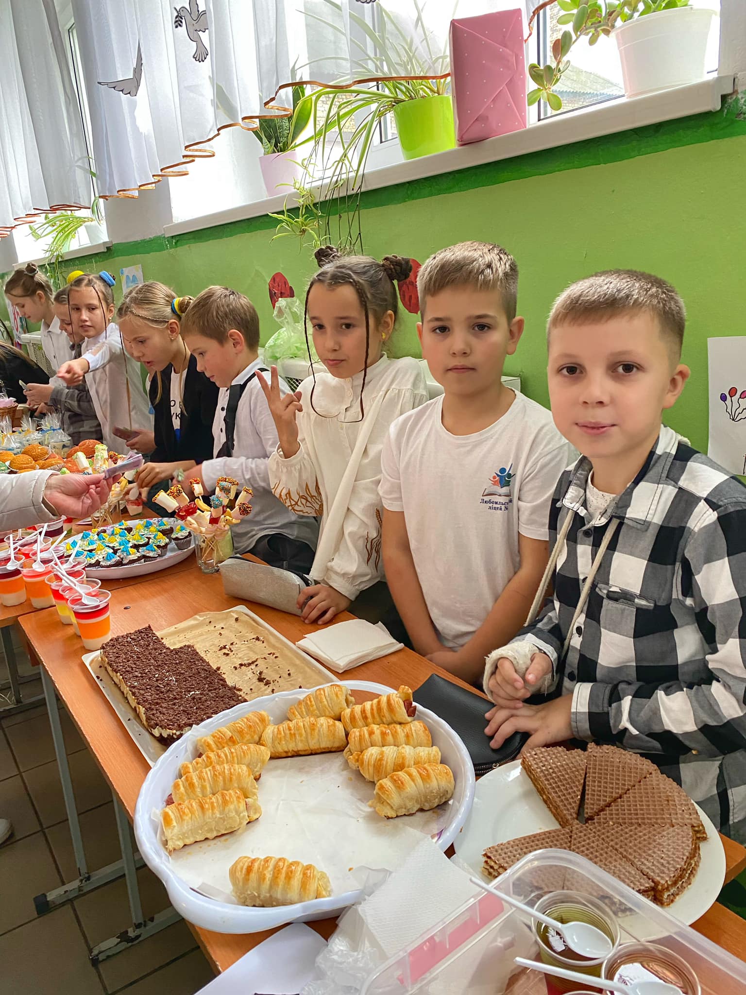 З днем народження, рідний наш, найкращий Любомльський ліцей №2 !!! З днем народження, рідний наш, найкращий Любомльський ліцей №2 !!!