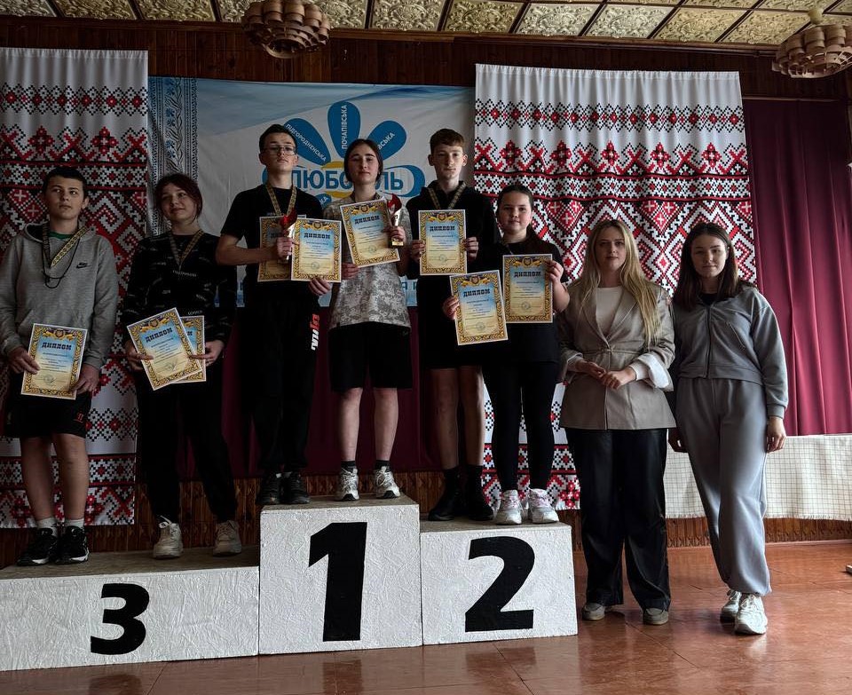 Відбувся тенісний турнір серед учнів Відбувся тенісний турнір серед учнів