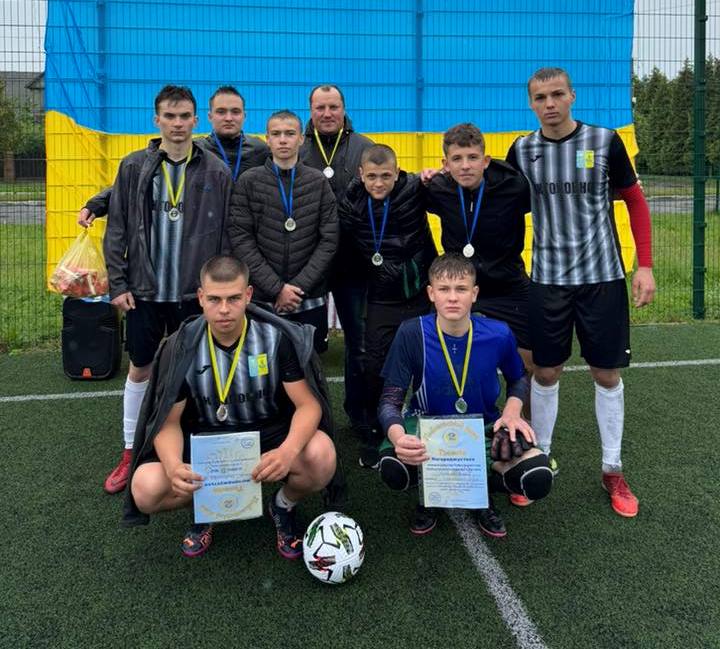 Турнір з мініфутболу: Кубок директора поїхав у Забродівську громаду! Турнір з мініфутболу: Кубок директора поїхав у Забродівську громаду!