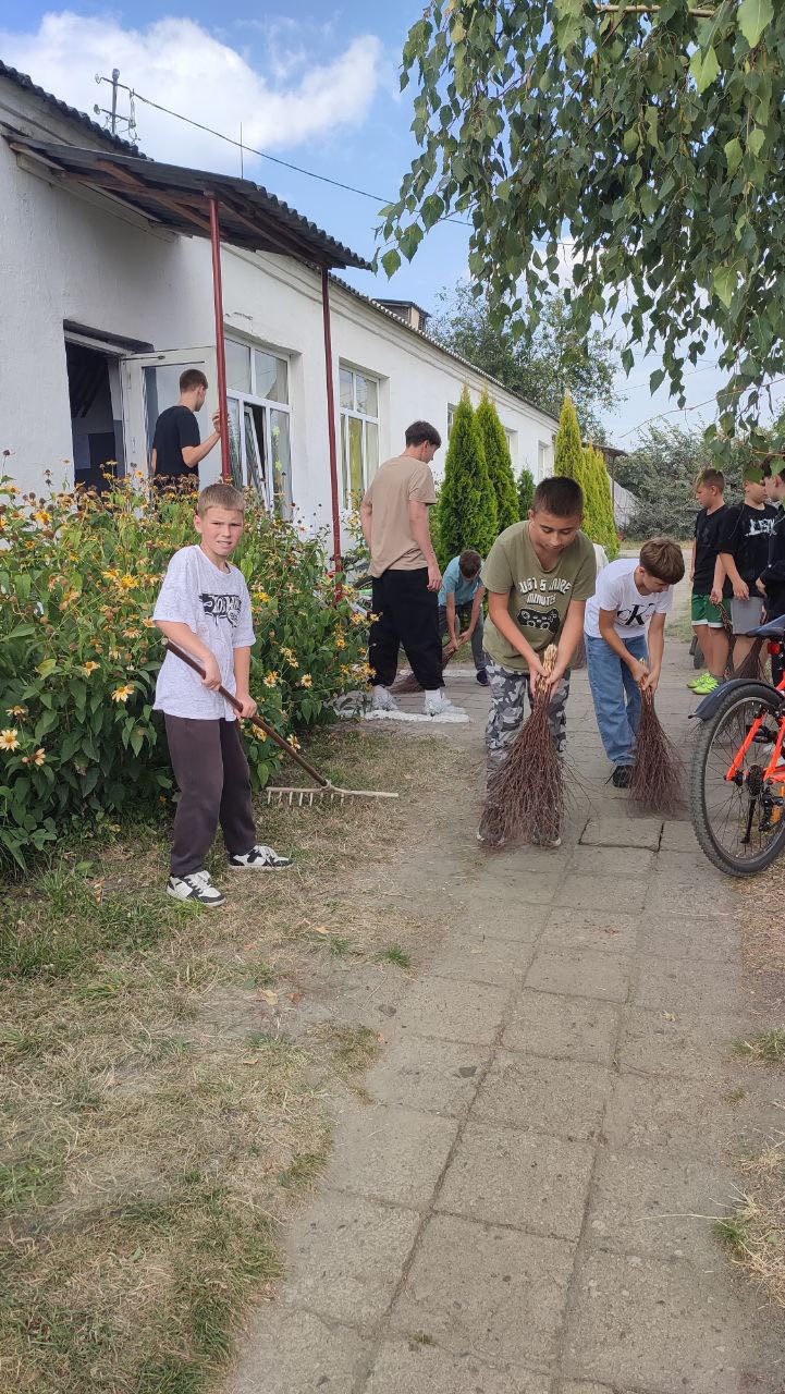 Учні нашого ліцею долучилися до Всесвітнього дня прибирання! Учні нашого ліцею долучилися до Всесвітнього дня прибирання!