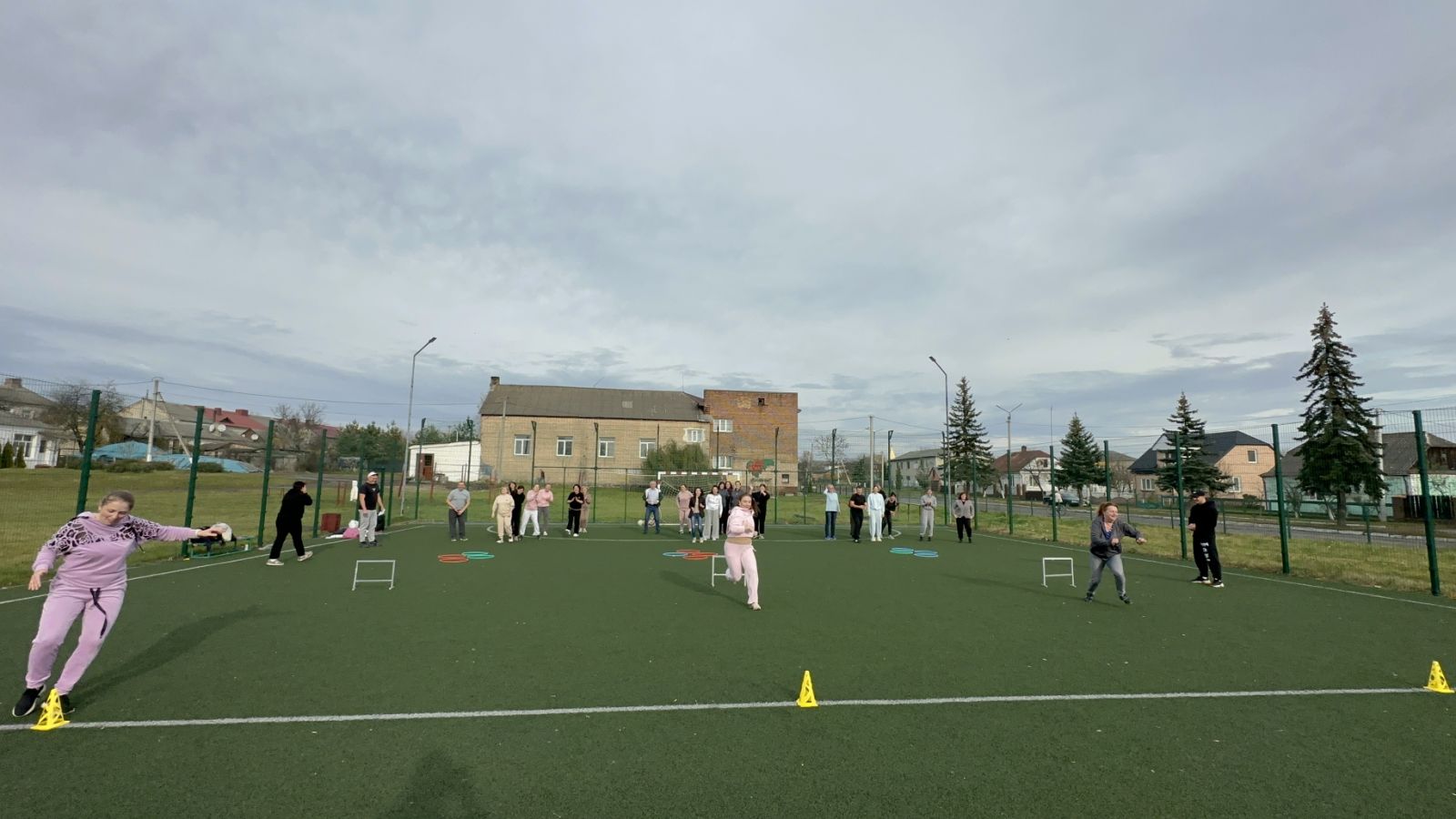 Формування здорового способу життя — у центрі уваги педагогів нашого ліцею Формування здорового способу життя — у центрі уваги педагогів нашого ліцею