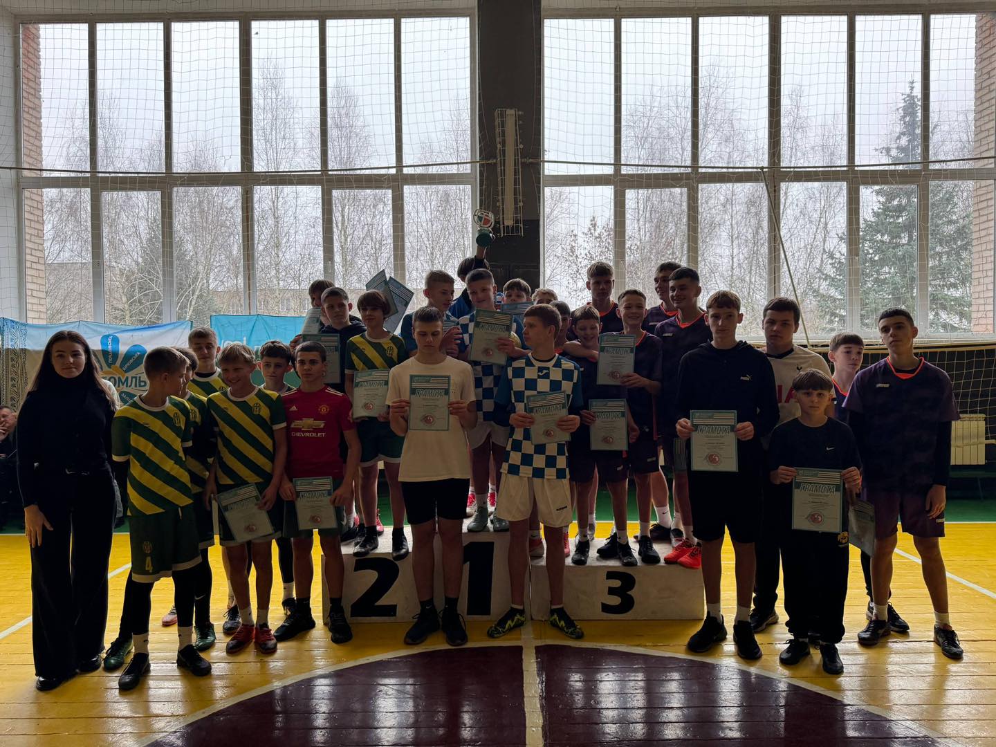 «Пліч-о-пліч»: обидві наші команди з масового футболу здобули «бронзу» «Пліч-о-пліч»: обидві наші команди з масового футболу здобули «бронзу»