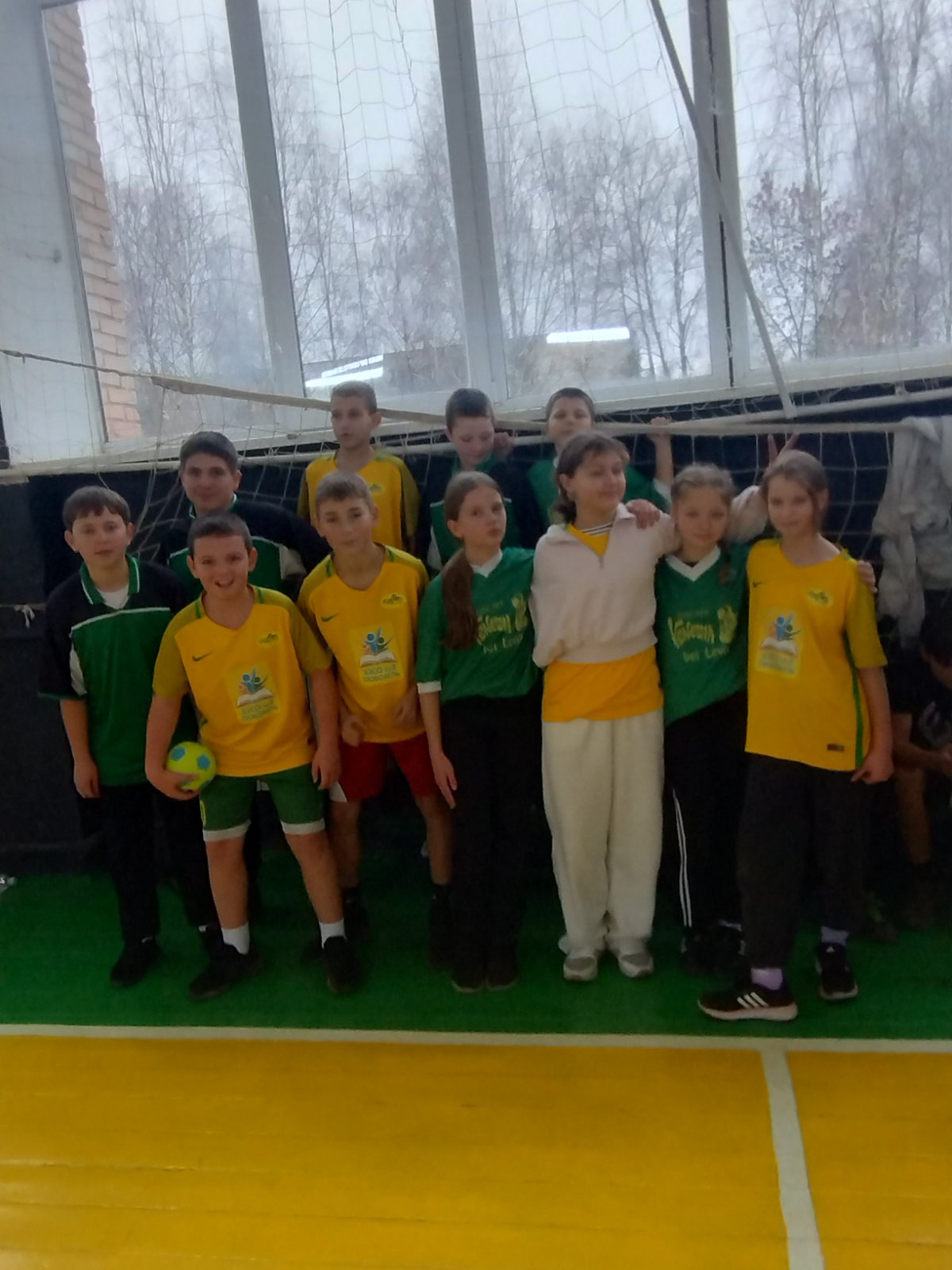 «Пліч-о-пліч»: команда з міні-гандболу здобула кубок переможців! «Пліч-о-пліч»: команда з міні-гандболу здобула кубок переможців!