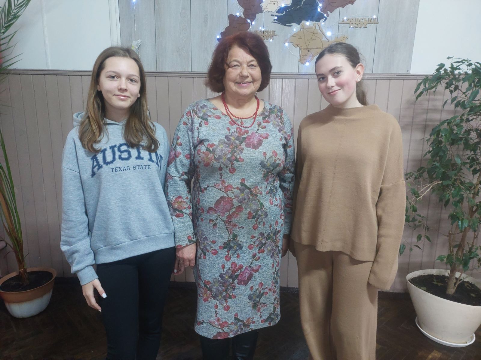 Стежками долі Героя: перемога юних дослідниць у краєзнавчій експедиції «Моя Батьківщина – Україна-2025» Стежками долі Героя: перемога юних дослідниць у краєзнавчій експедиції «Моя Батьківщина – Україна-2025»