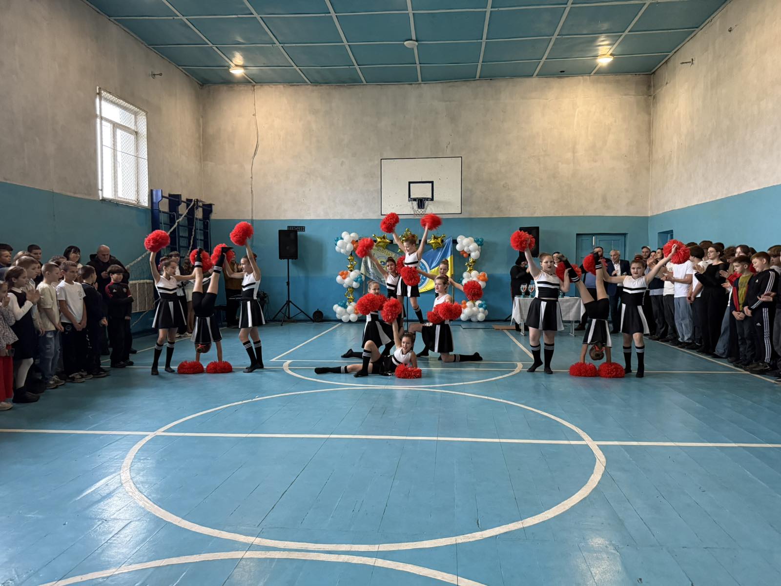 Урочисто привітали переможців, призерів змагань «Пліч-о-пліч»! Урочисто привітали переможців, призерів змагань «Пліч-о-пліч»!