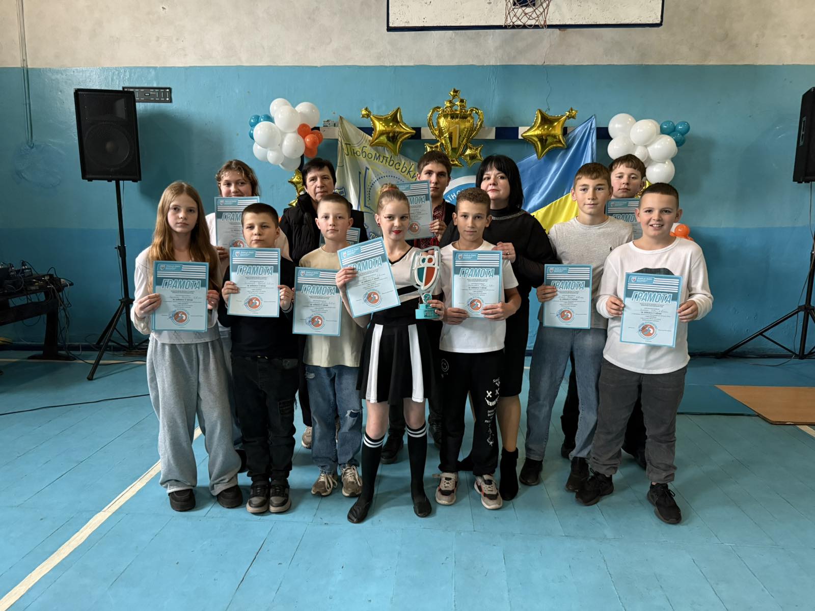 Урочисто привітали переможців, призерів змагань «Пліч-о-пліч»! Урочисто привітали переможців, призерів змагань «Пліч-о-пліч»!