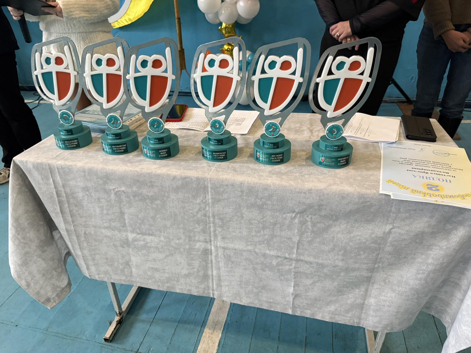 Урочисто привітали переможців, призерів змагань «Пліч-о-пліч»! Урочисто привітали переможців, призерів змагань «Пліч-о-пліч»!